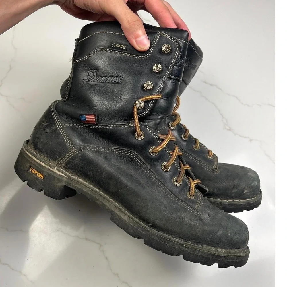 Danner Quarry USA Work Boots Mens 10.5 Black Leather GORE-TEX Vibram 17309